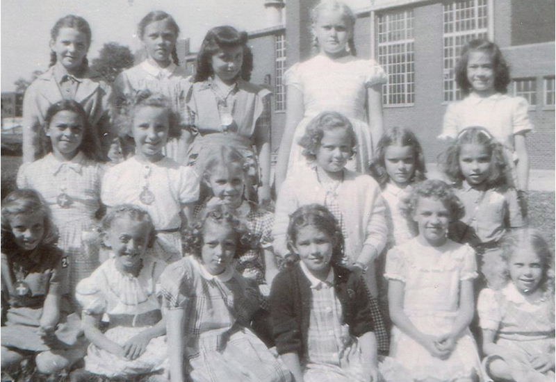 Brownies - 1946 photo